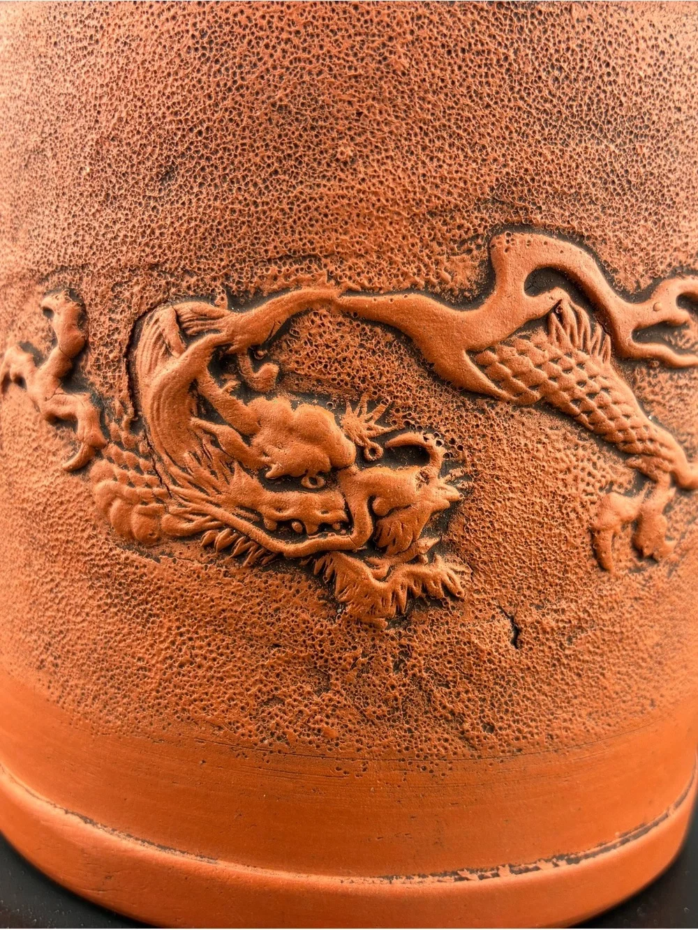 Vintage‎ Terracotta Red Dragon Lidded Vase